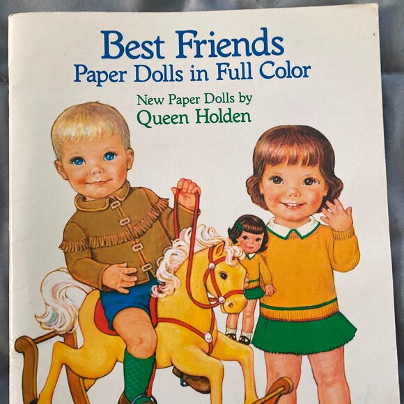 1985 BEST FRIENDS Paper Dolls in Full Color New Paper Dolls by Queen Holden - Picture 1 of 4